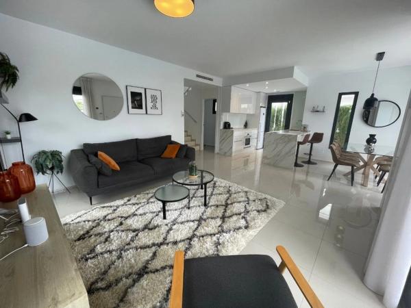 Casa independiente en avenida de Salamanca