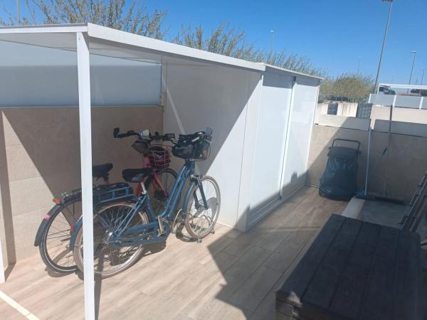 Chalet adosado en calle Maestro Serrano