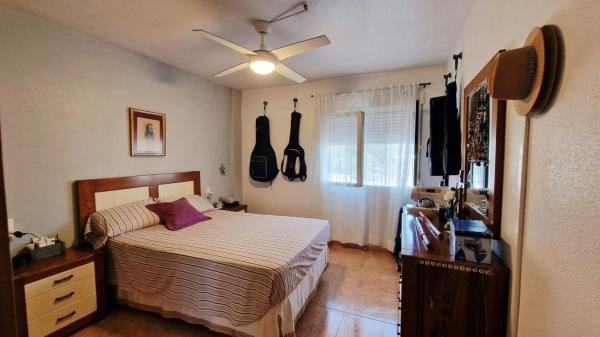 Casa independiente en avenida de Almoradí