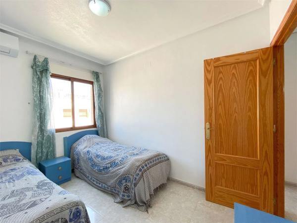 Ático en avenida de las Cortes Valencianas