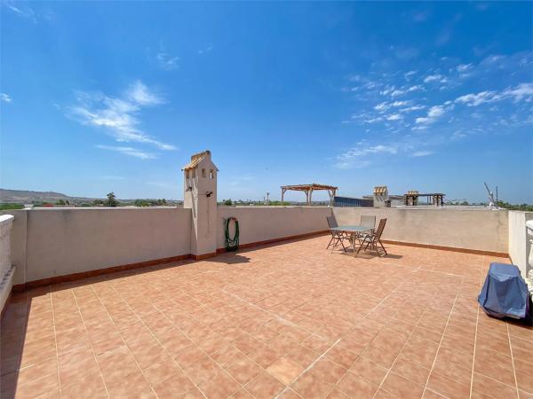 Ático en avenida de las Cortes Valencianas