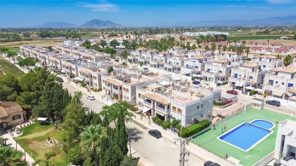 Ático en avenida de las Cortes Valencianas