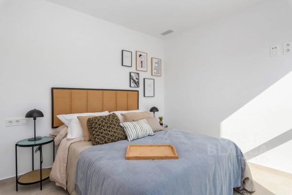 Casa independiente en calle Elche