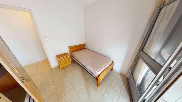 Piso en calle Hermenegildo Maria Ruiz