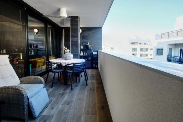 Piso en Cl Pedro Garcia Roca, 2