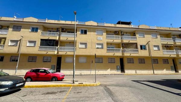 Piso en Formentera del Segura