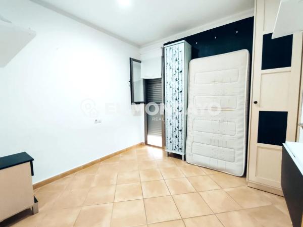 Piso en avenida de Palacios