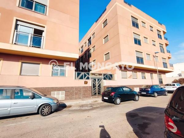 Piso en avenida de Palacios