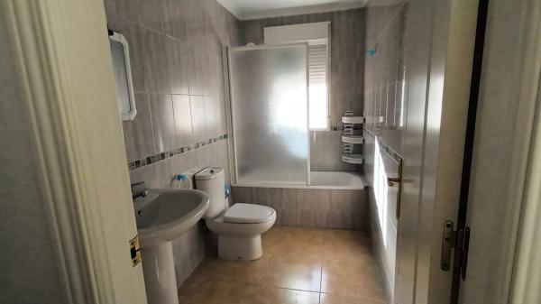 Ático en avenida Reina Sofia, 21