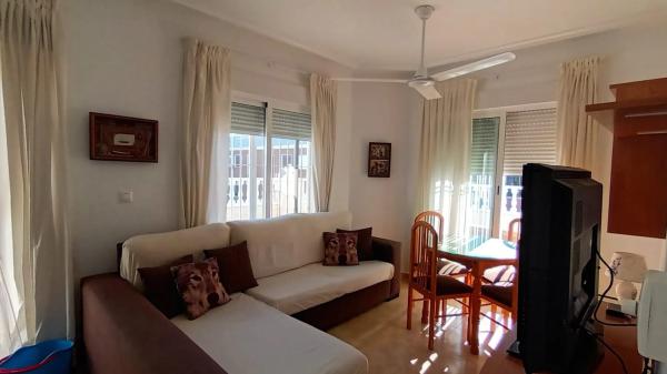 Ático en avenida Reina Sofia, 21