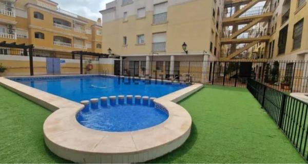 Ático en avenida Reina Sofia, 21