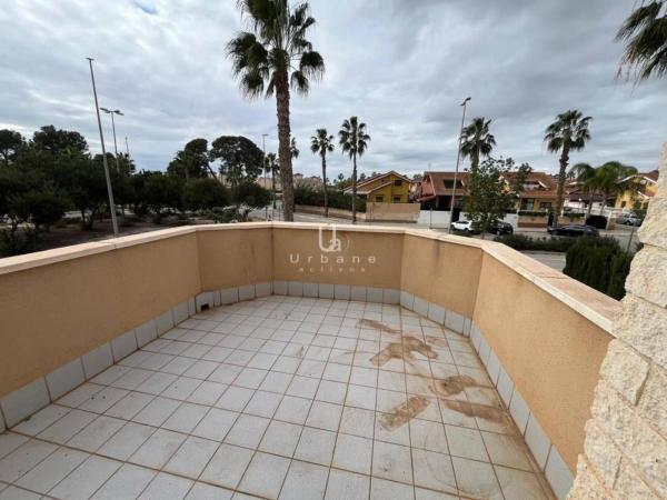 Chalet en avenida el Ras Gran, 83 -71