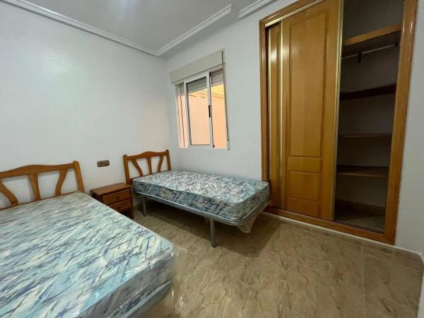 Piso en Los Montesinos