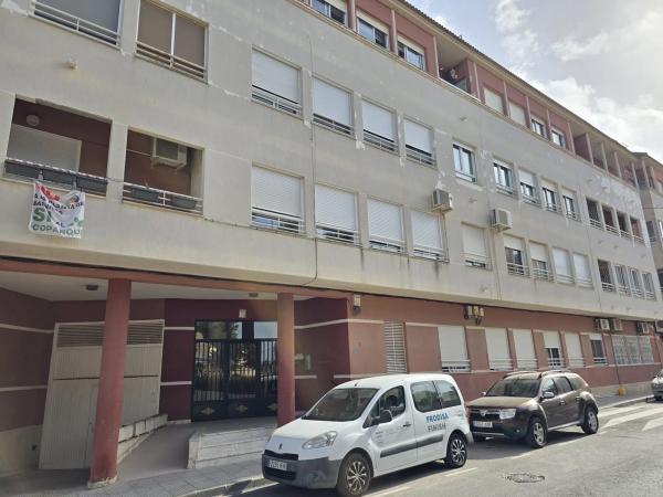 Piso en calle Zaragoza, 12