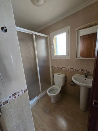 Casa independiente en calle algarrobo, 65