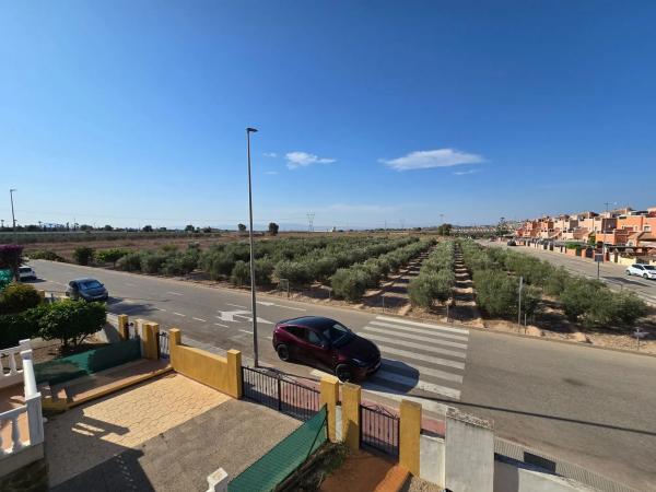 Casa independiente en calle algarrobo, 65