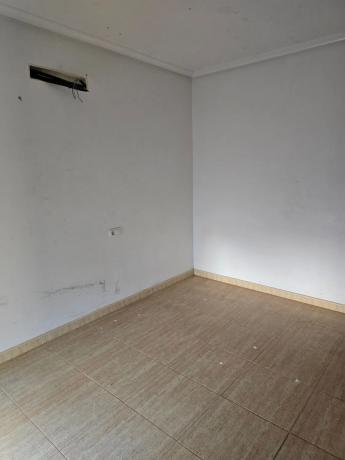 Casa independiente en calle algarrobo, 65