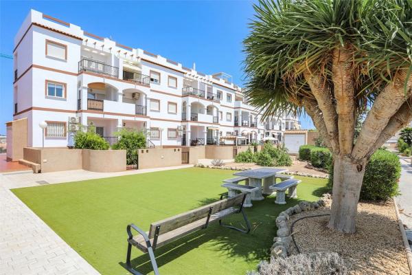 Ático en calle J.H.Alhamed