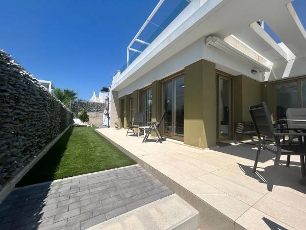 Casa independiente en avenida del Golf, 23