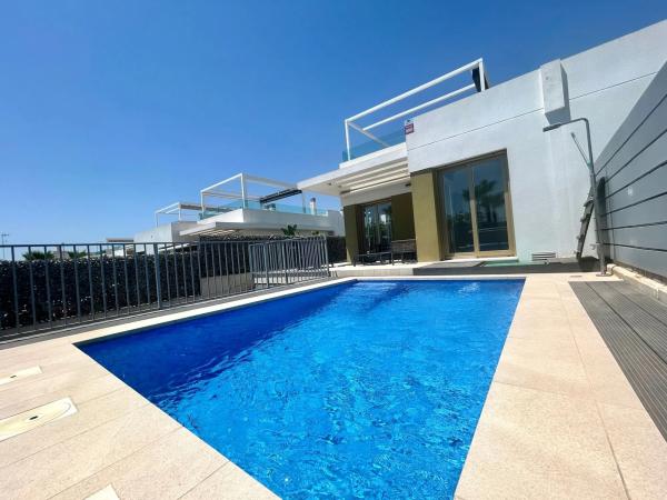 Casa independiente en avenida del Golf, 23