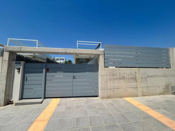 Casa independiente en avenida del Golf, 23