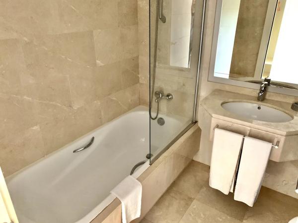 Piso en avenida de las Colinas, 10