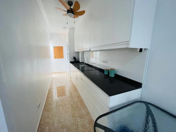 Chalet pareado en calle J.H.Alhamed