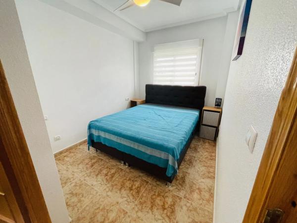 Chalet pareado en calle J.H.Alhamed