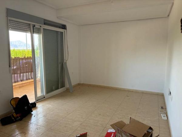 Piso en Carretera, 5