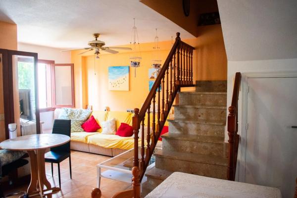 Dúplex en Barrio La Zenia