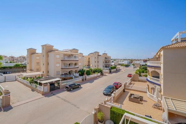 Piso en Barrio Lomas de Cabo Roig-Los Dolses