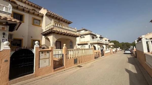 Dúplex en Barrio Lomas de Cabo Roig-Los Dolses