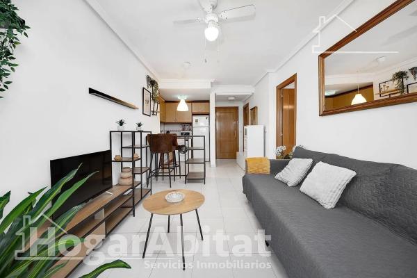 Piso en avenida de las Adelfas