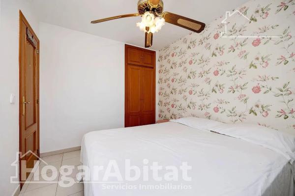 Piso en avenida de las Adelfas