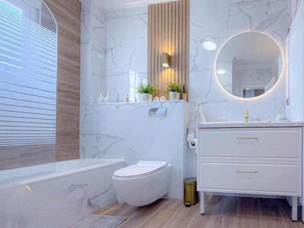 Chalet adosado en calle Cabo de Gata