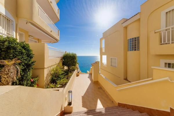 Piso en calle Emilia Pardo Bazan, 12