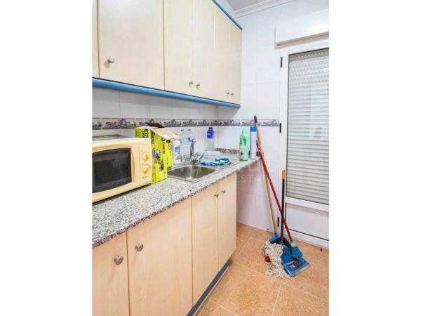 Chalet adosado en calle Ciruelo, 195