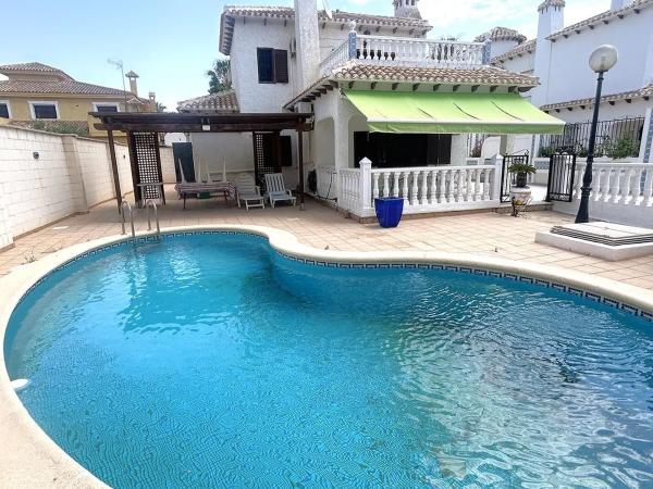 Casa independiente en calle Elcano Zen, 4