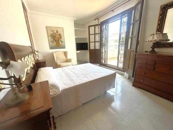 Casa independiente en calle Elcano Zen, 4