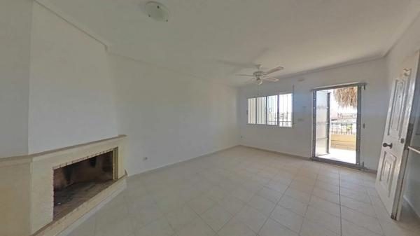 Chalet adosado en calle Nicaragua