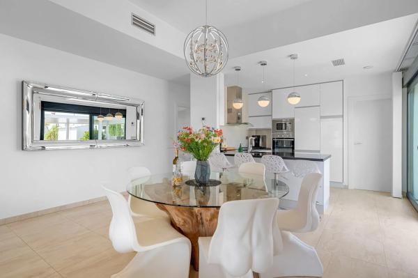 Casa independiente en calle Madame Butterfly, 14