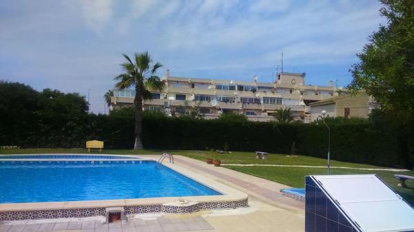 Piso en calle Cala Dorada, 51