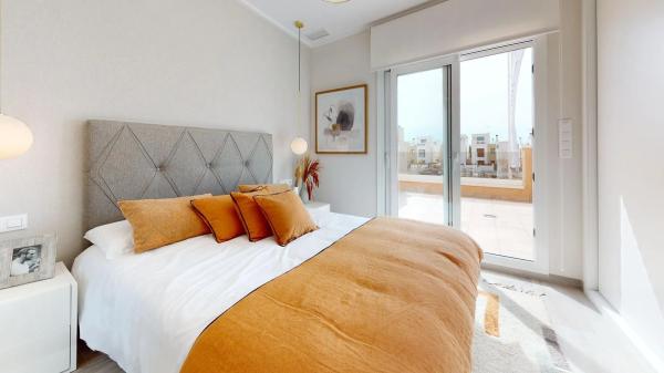 Casa independiente en calle Comunidad Madrileña