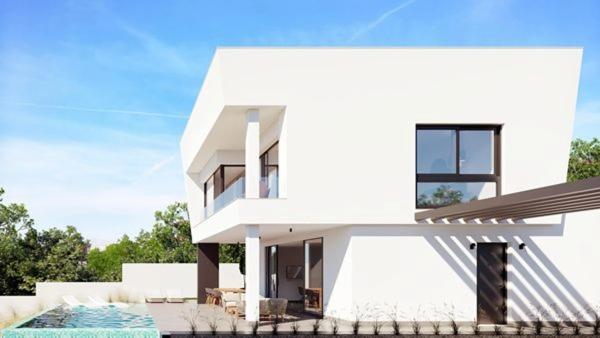 Casa independiente en calle Abedul, 34