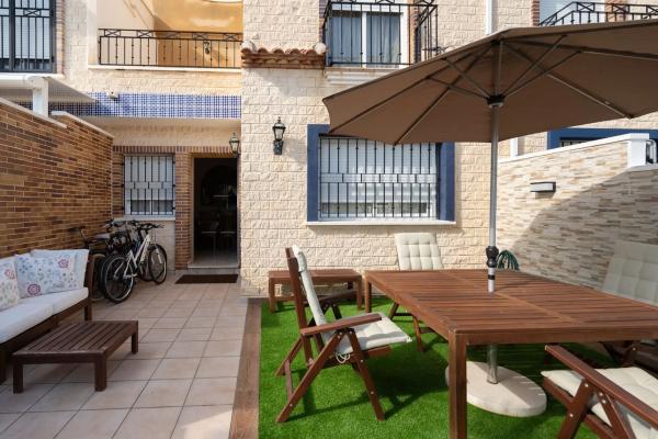 Chalet adosado en avenida de Europa