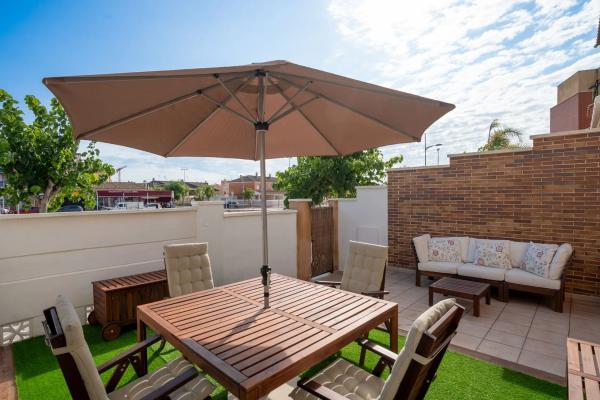 Chalet adosado en avenida de Europa