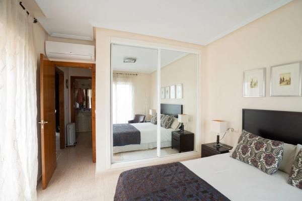 Chalet adosado en avenida de Europa