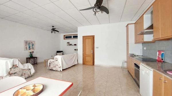 Chalet en Zona Pueblo