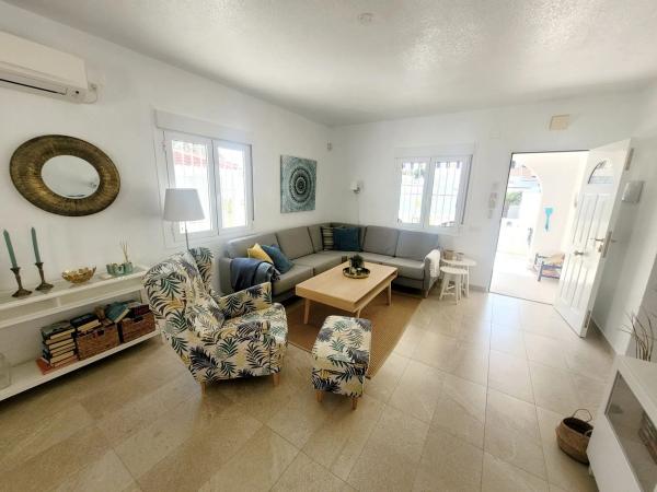 Casa independiente en avenida de Suecia s/n