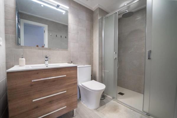 Chalet adosado en calle Río Guadiana, 7 - Mil Pa